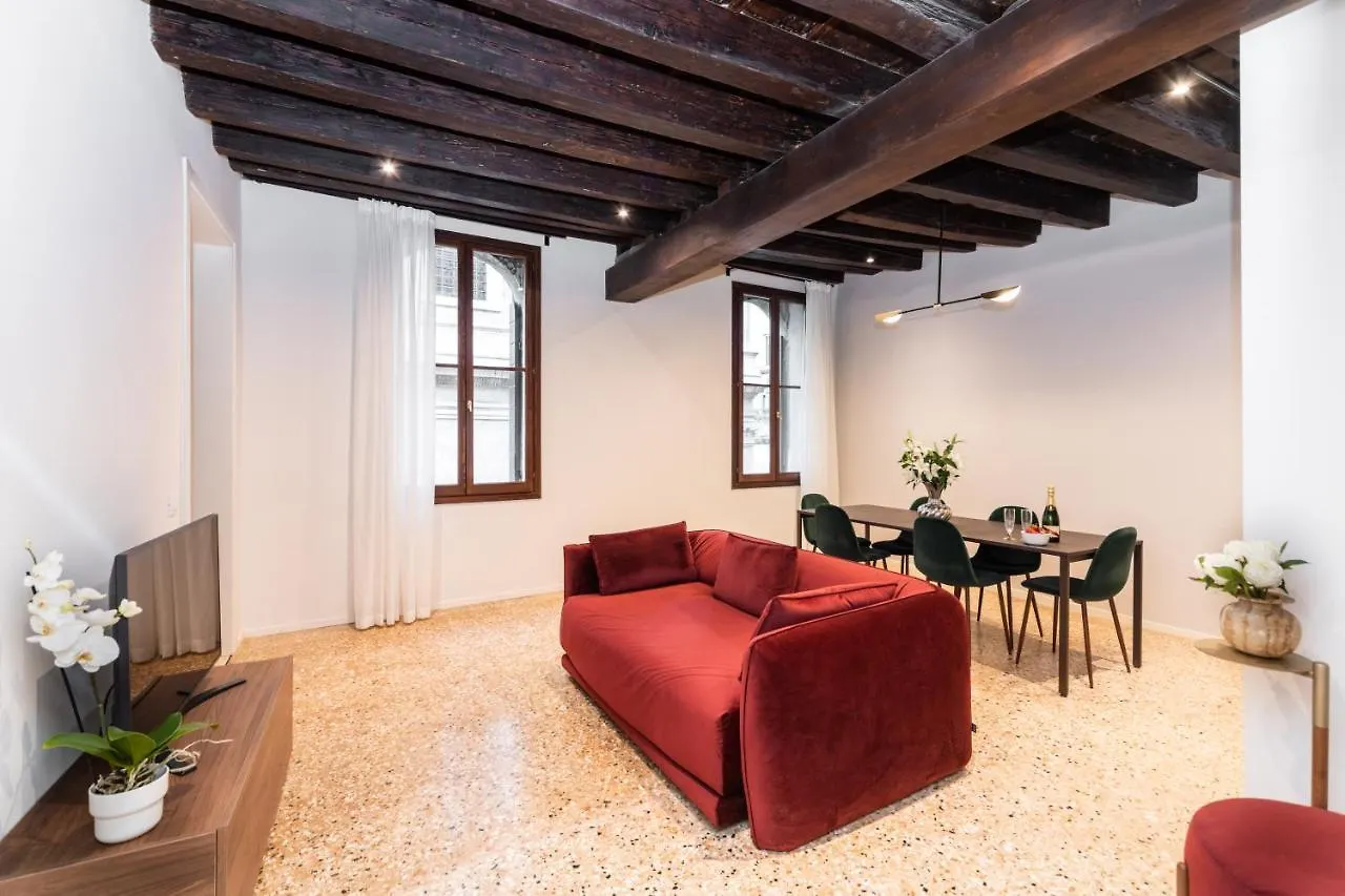 Palazzo Miracoli Apartments Venise